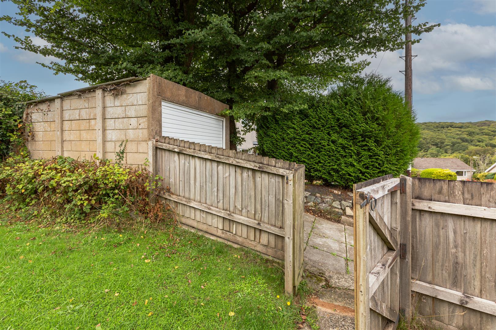 Gwerneinon Road, Sketty, Swansea, SA2 8EN
